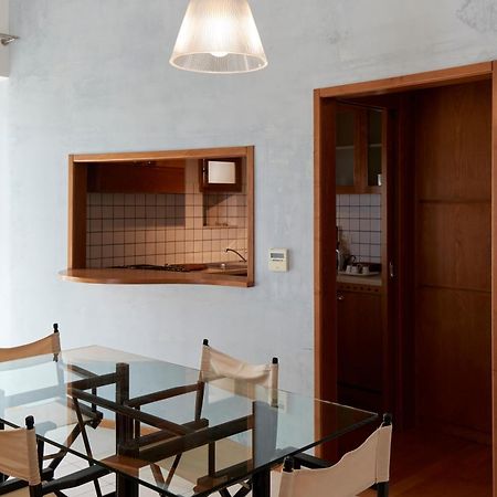 B&B Suite Home Trani Bagian luar foto